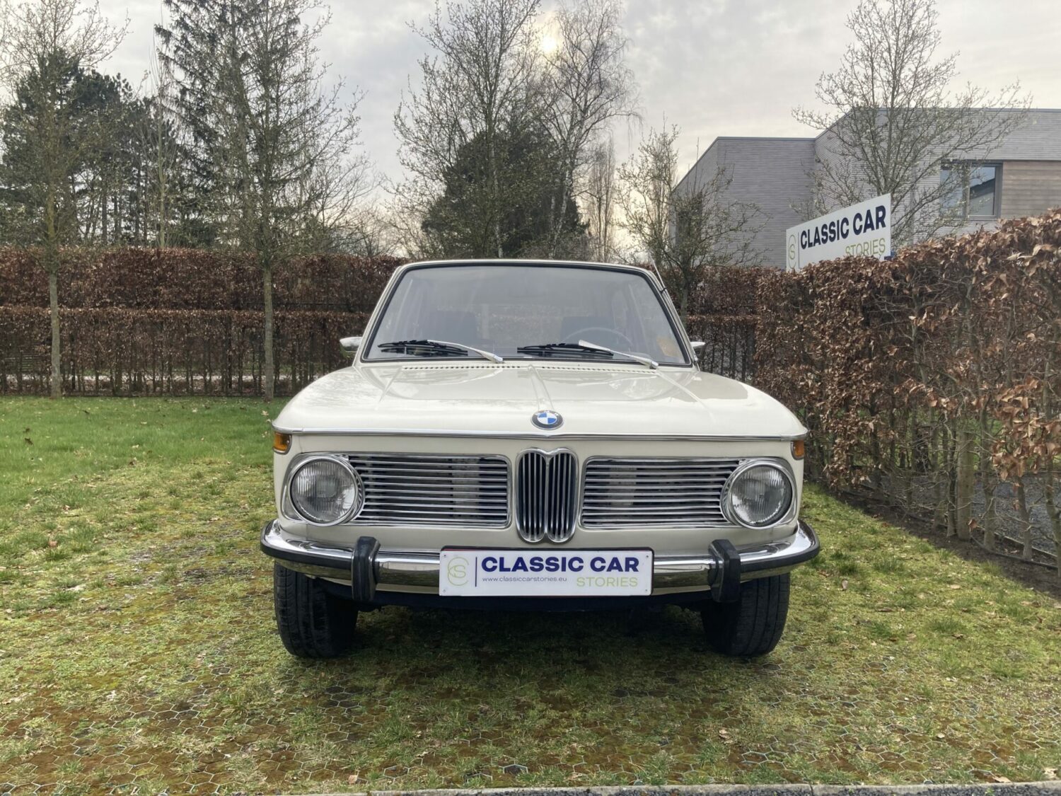 BMW 2002 touring - Classic Car Stories Antwerpen